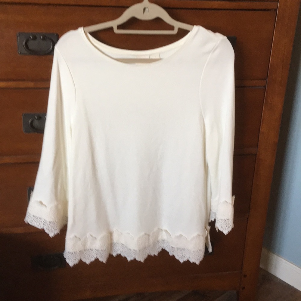 Chico’s beautiful Ivory and Lace Sweater sz.1